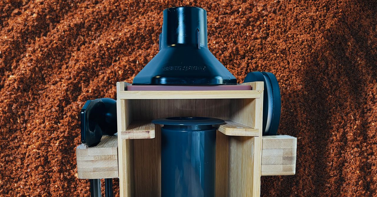 The Best AeroPress Coffee Makers and Accessories