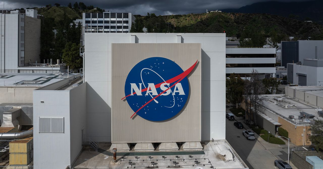 Proposed NASA Budget Cuts ‘Would Decimate American Leadership in Space’