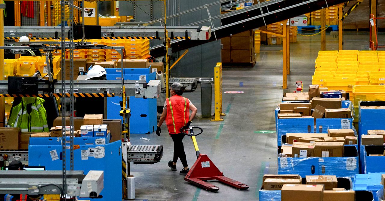 Trump’s Tariffs Haven’t Resulted in Higher Prices on Amazon—Yet