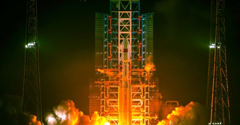 China’s Effort to Build a Competitor to Starlink Is Off to a Bumpy Start