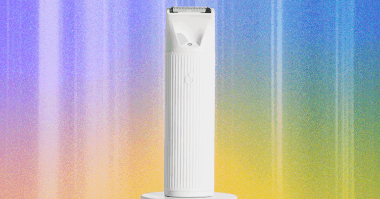 Remove Body Hair From Everywhere With the Fur 2-in-1 Trimmer