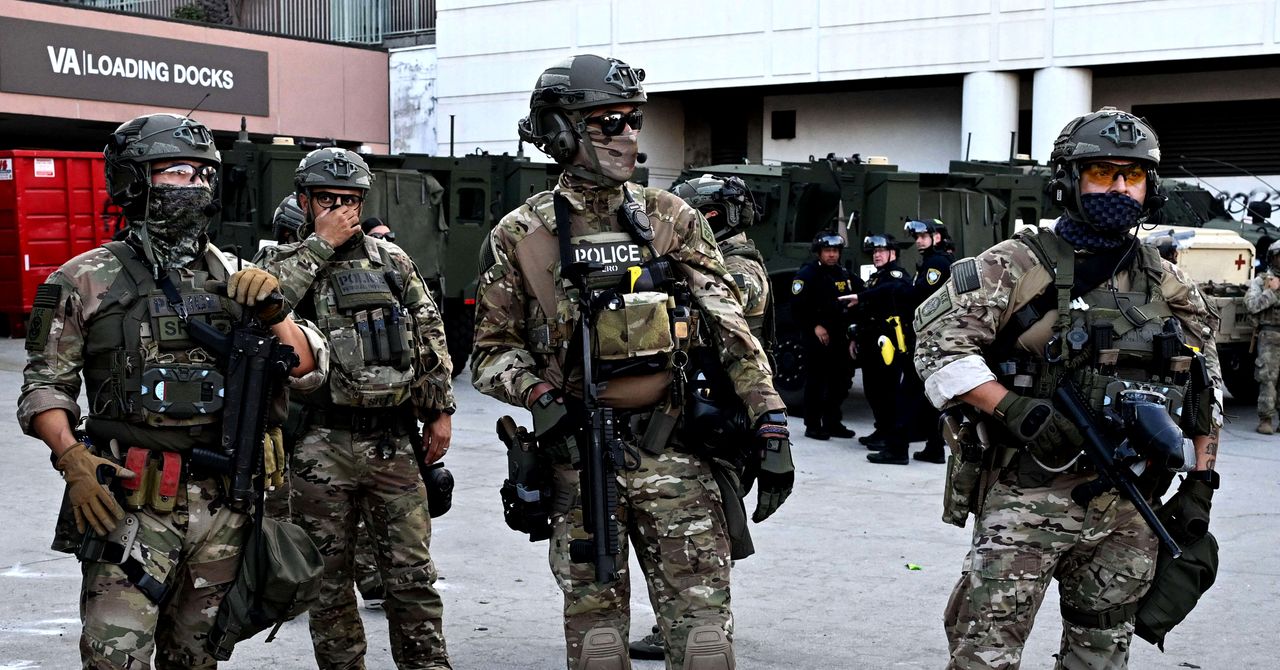 ‘No Kings’ Protests, Citizen-Run ICE Trackers Trigger Intelligence Warnings