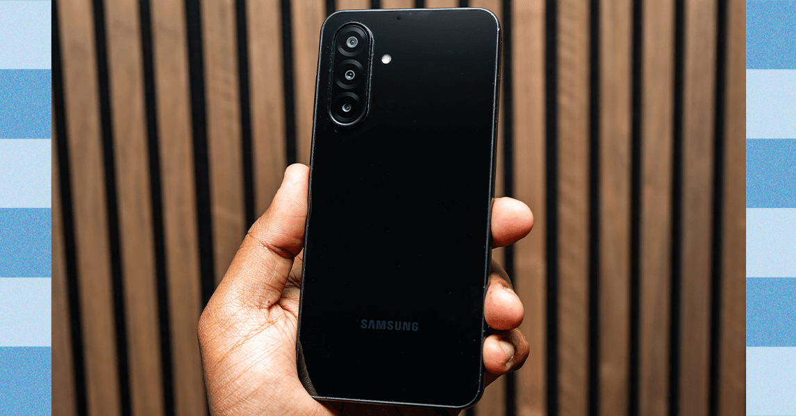 Samsung’s Cheaper Galaxy A26 Is Surprisingly a Better Buy Than the Galaxy A36