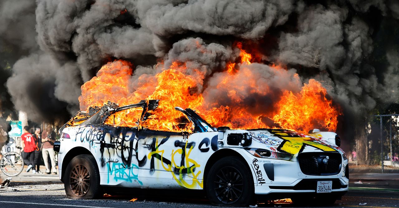 How Waymo Handles Footage From Events Like the LA Immigration Protests