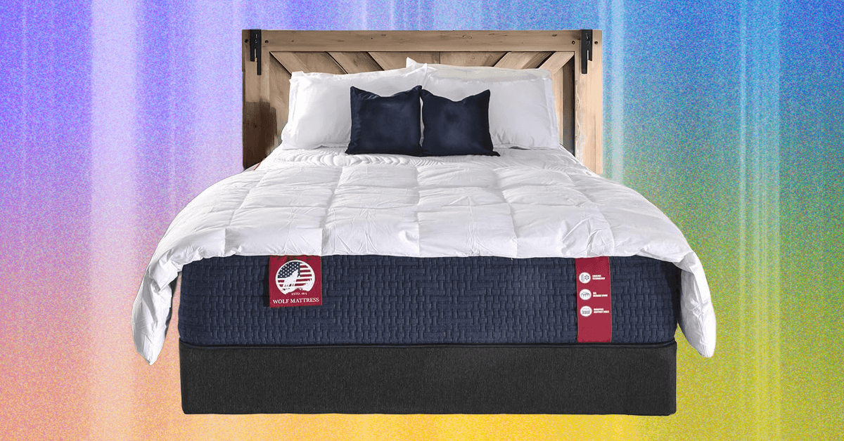 I Slept on Wolf’s Memory Foam Hybrid Premium Firm Mattress for a Week and Was Impressed