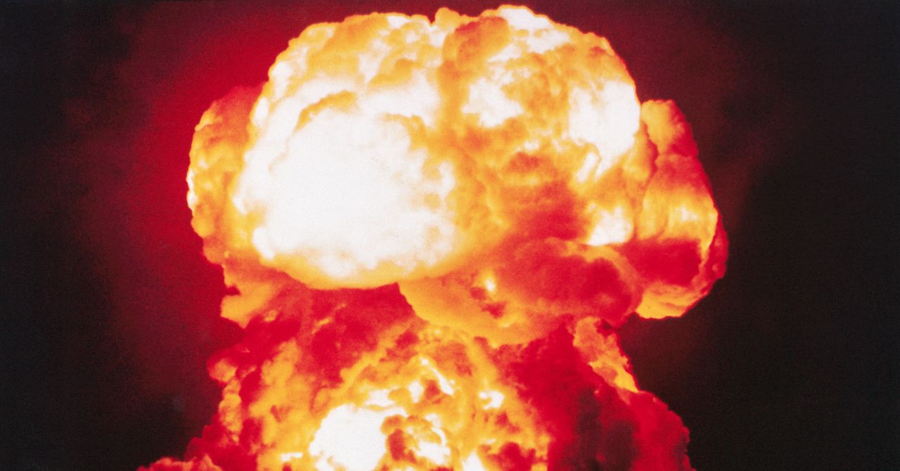 The History and Physics of the Atomic Bomb