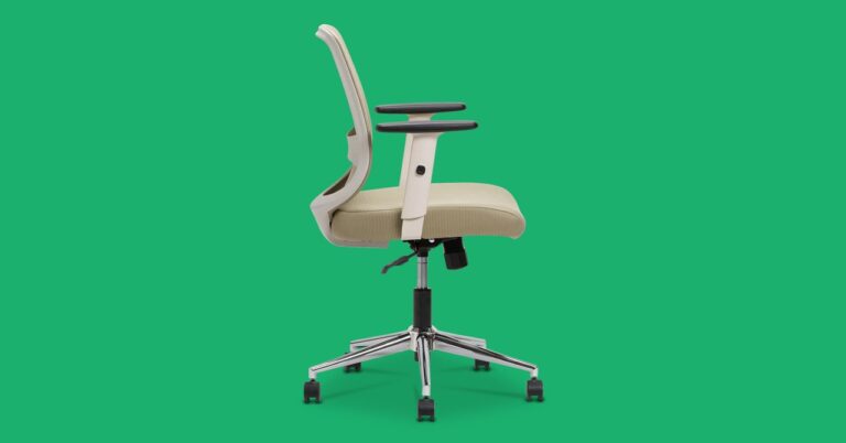Our Editors’ Favorite Office Chair Is $50 Off, as Well as Other Office Goodies