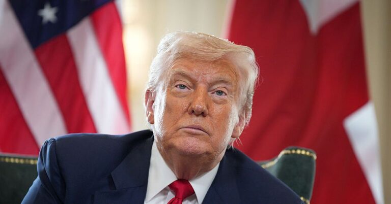 Donald Trump Orders Crackdown on Politically Motivated ‘Debanking’