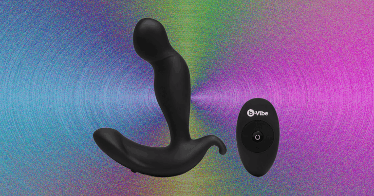 The b-Vibe 360 Plug Backdoor Vibrator Is Beginner-Friendly