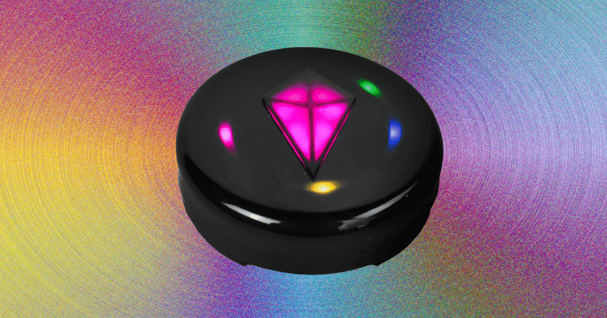 The Totem Compass Can Help You Find Your Friends at a Festival—No Phone Service Required