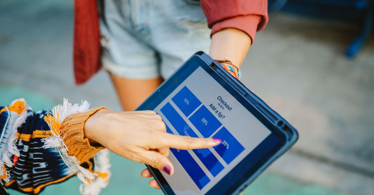 How to Protect Yourself From Portable Point-of-Sale Scams