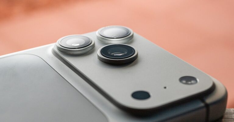 4 Ways to Sell or Trade In Your Old iPhone