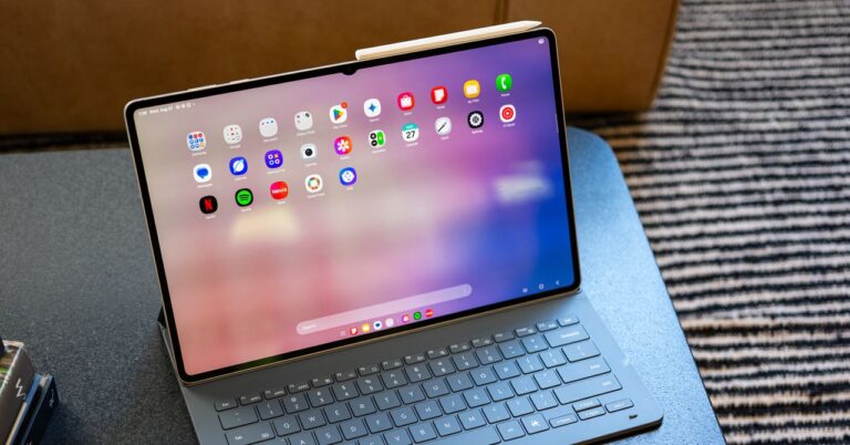 Samsung’s Galaxy Tab S11 Ultra Is Just as Thin as Apple’s iPad Pro