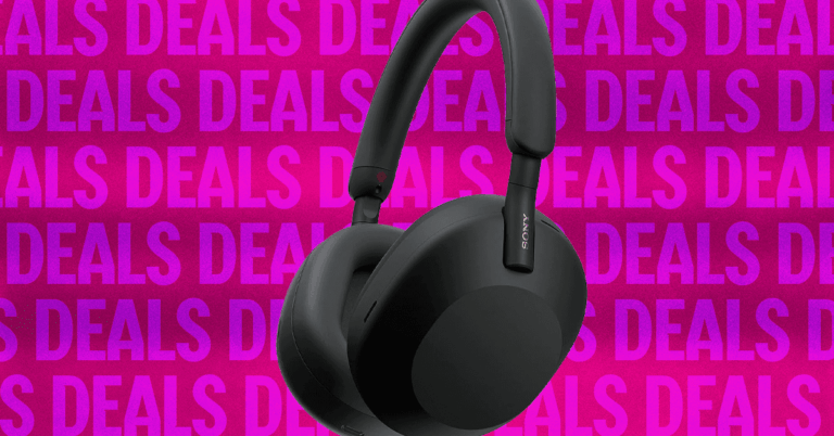 Sony’s Previous Flagship Headphones Are $100 Off (and Still Better Than Most Other Headphones)