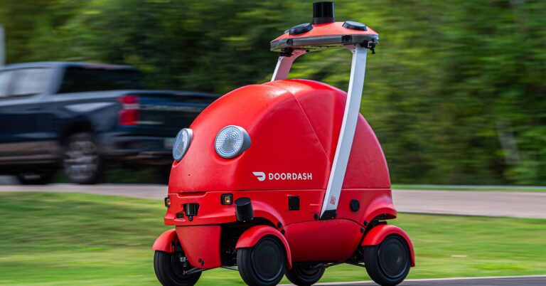 DoorDash’s New Delivery Robot Rolls Out Into the Big, Cruel World
