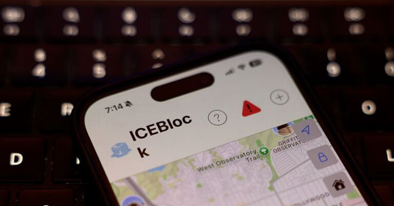Apple Took Down These ICE-Tracking Apps. The Developers Aren’t Giving Up