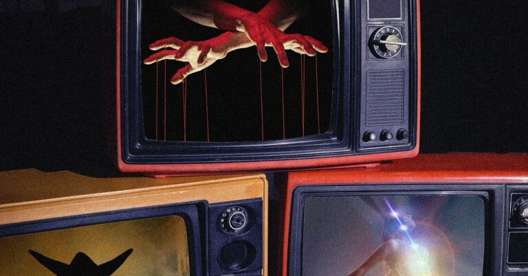 At a Conspiracy Conference in Rural Ireland, Charlie Kirk Was the Star