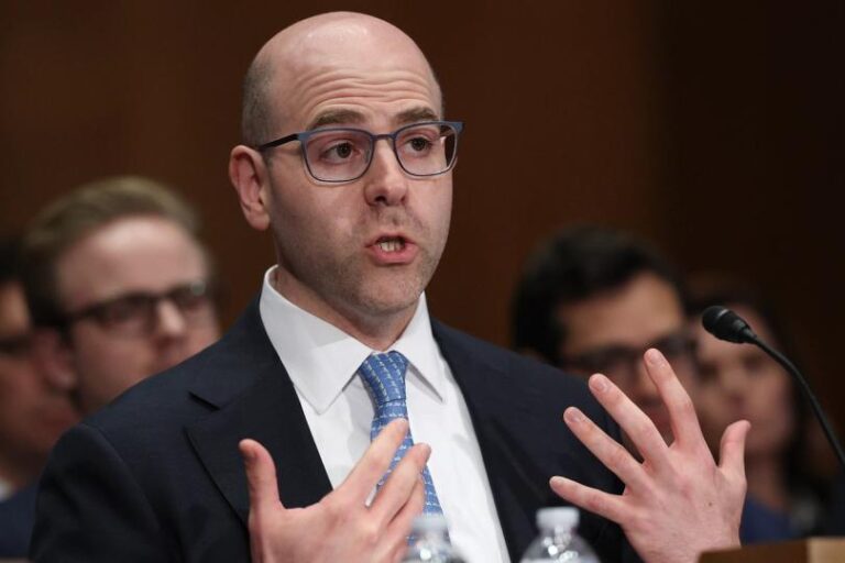 U.S. Fed’s Miran Says Policy Needs to Adjust to Stablecoin Boom That Could Reach $3T